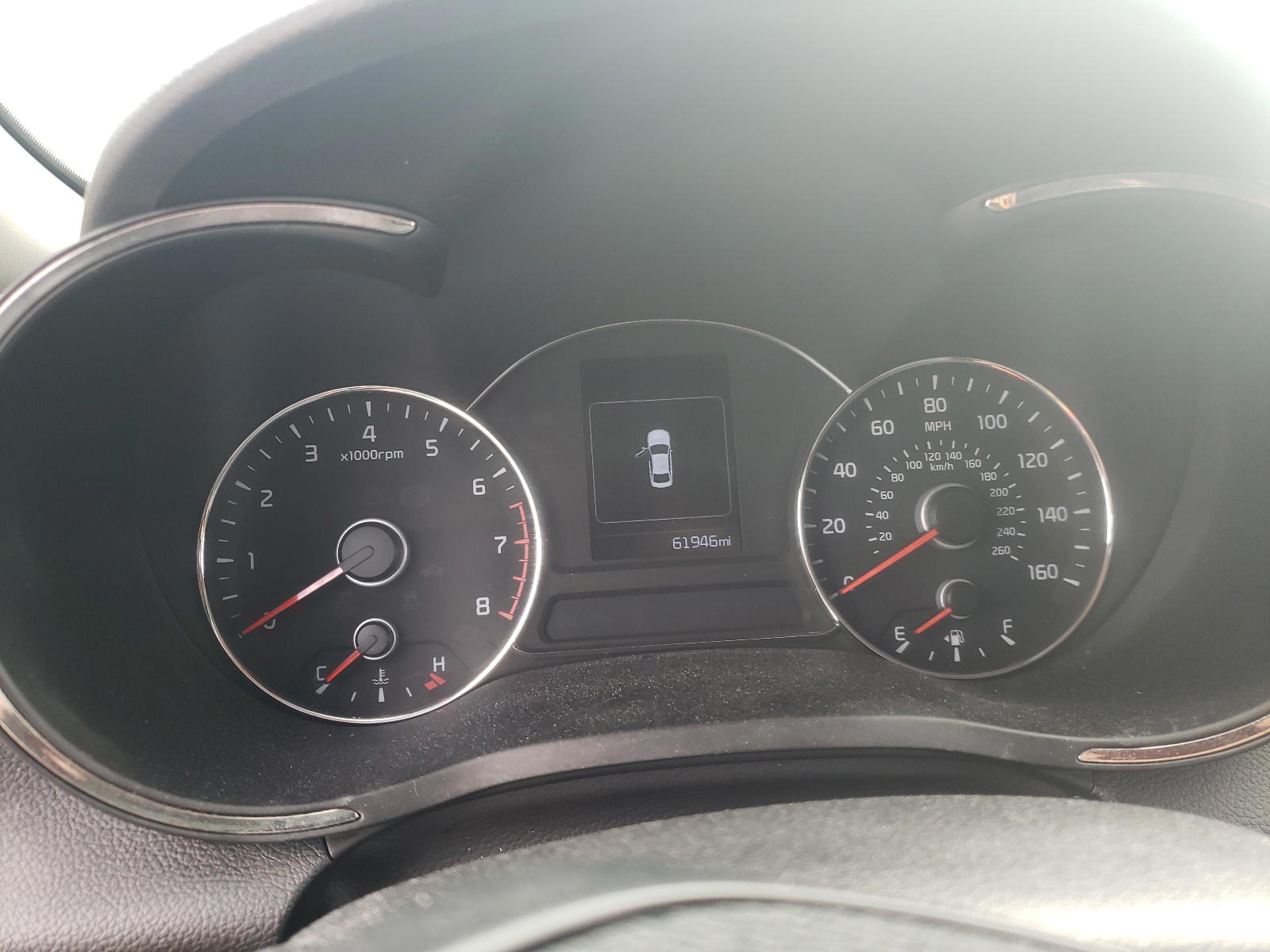 Photo 8 from auction – 2017 KIA FORTE LX with VIN 3KPFL4A76HE129853