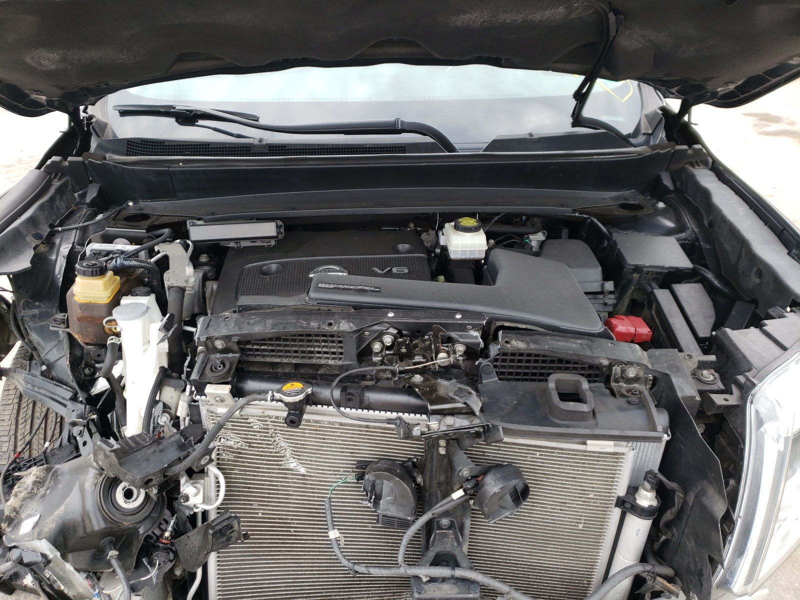 Photo 7 from auction – 2015 NISSAN PATHFINDER with VIN 5N1AR2MM9FC721021
