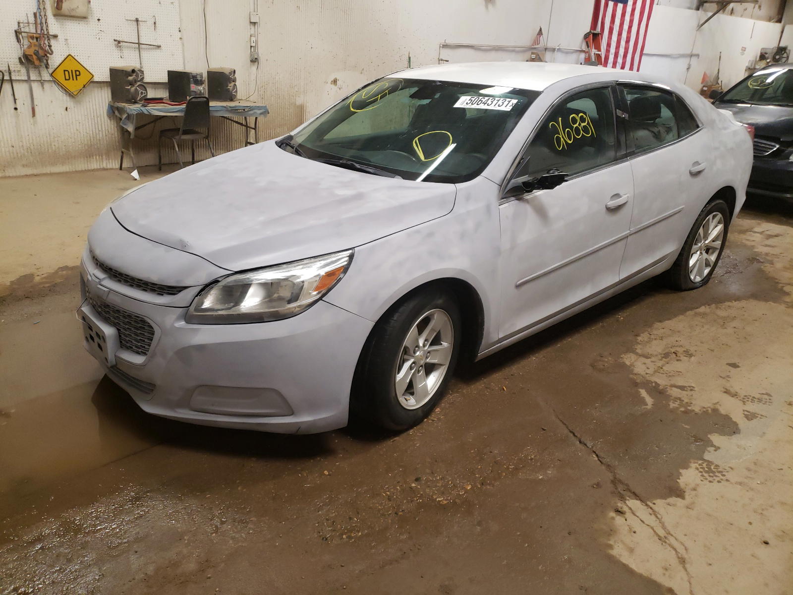 Photo 2 from auction – 2015 CHEVROLET MALIBU LS with VIN 1G11B5SL5FF201278