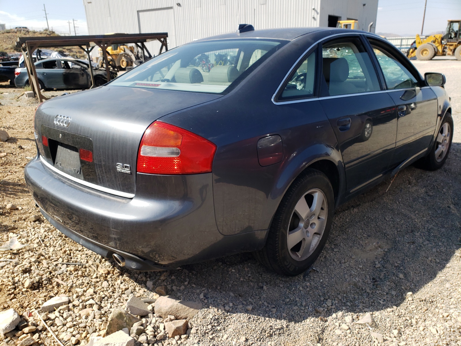 Photo 4 from auction – 2004 AUDI A6 3.0 QUA with VIN WAULT64BX4N035234