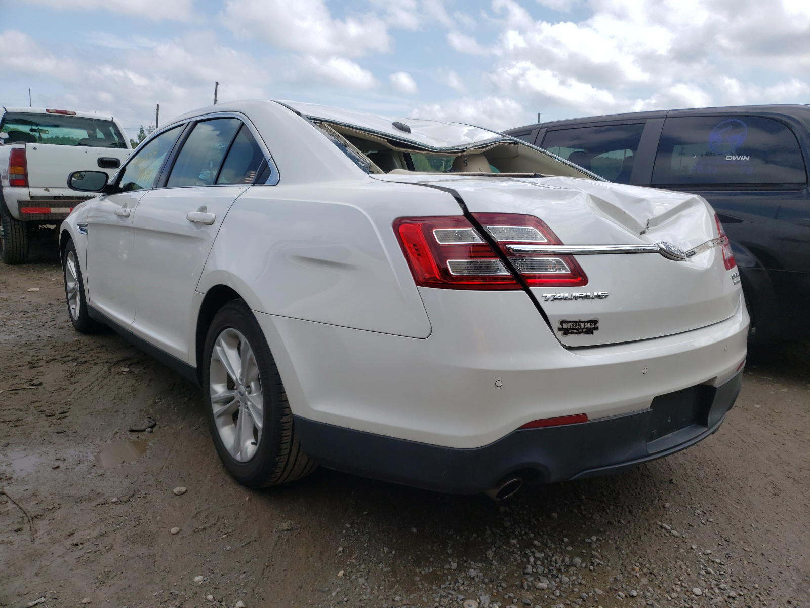 Photo 3 from auction – 2013 FORD TAURUS SEL with VIN 1FAHP2E98DG171079