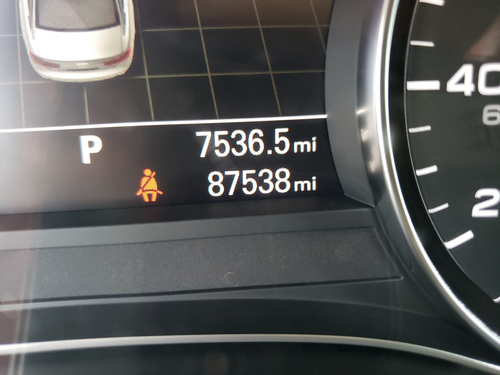 Zdjęcie 8 z aukcji – 2012 AUDI A6 PREMIUM z VIN WAUGGAFC9CN153658