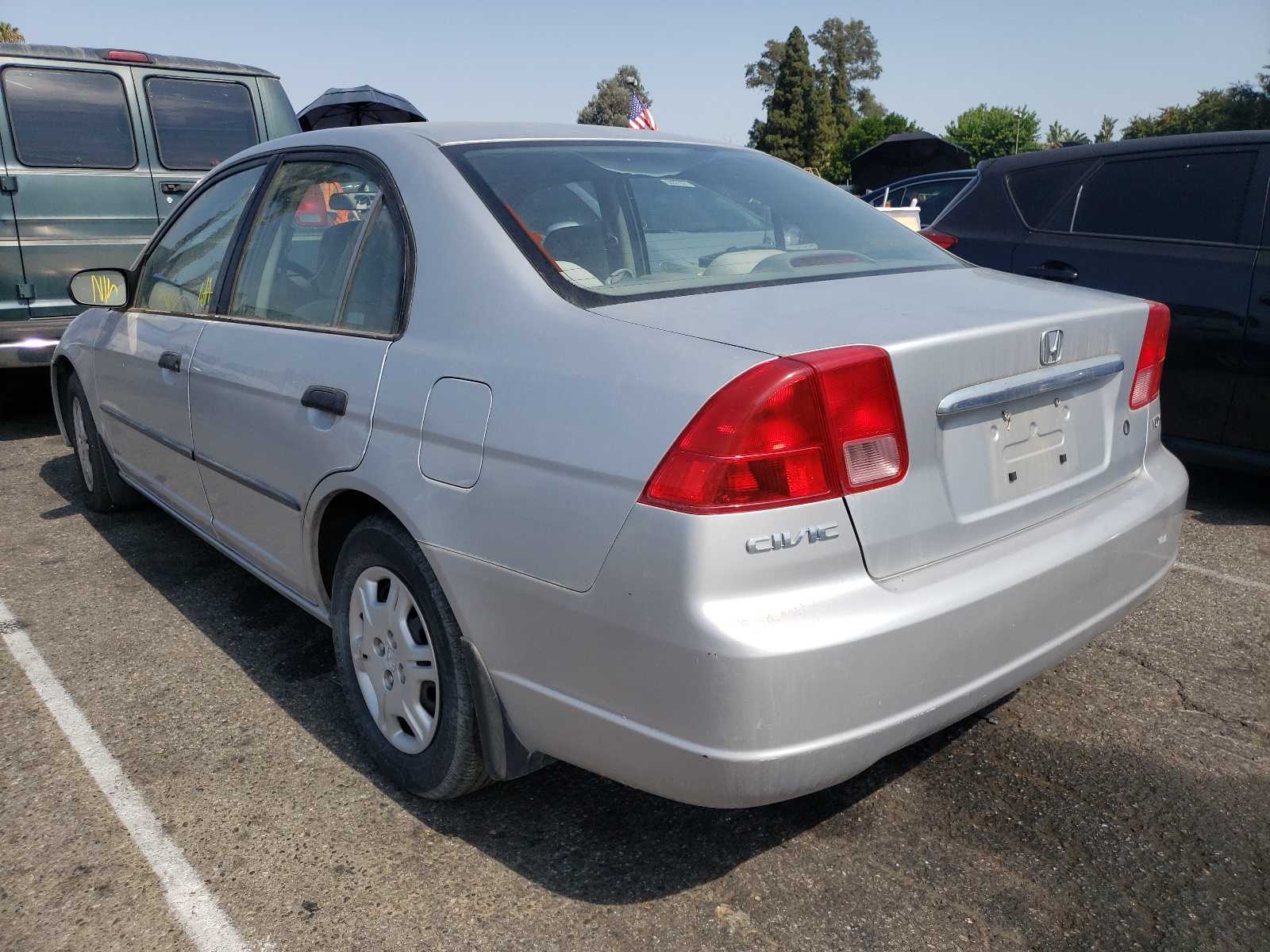 Photo 3 from auction – 2001 HONDA CIVIC DX with VIN JHMES16291S002073