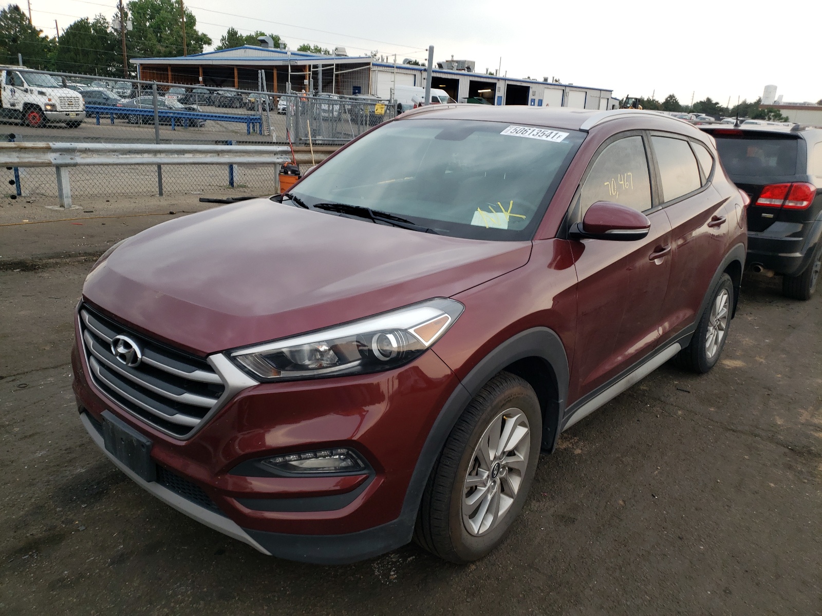Photo 9 from auction – 2017 HYUNDAI TUCSON with VIN KM8J3CA23HU382781