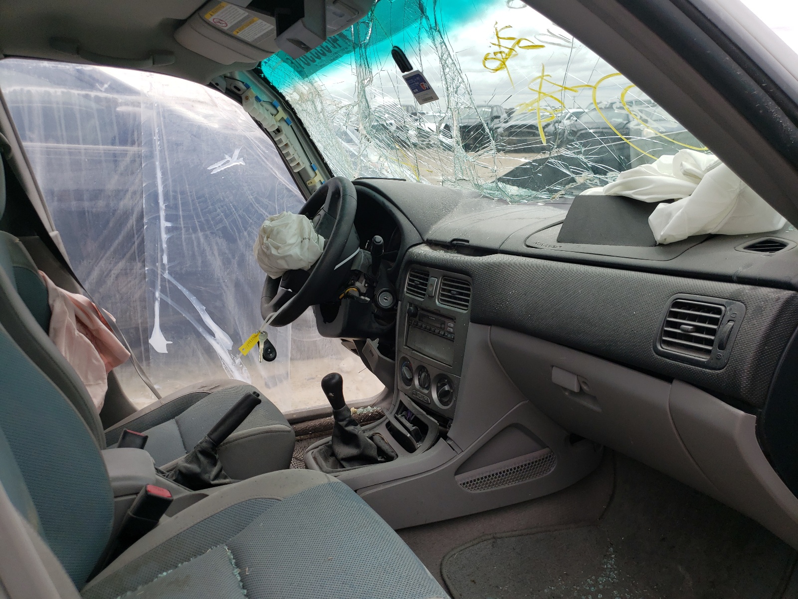 Foto 5 de la subasta – 2005 SUBARU FORESTER 2 con VIN JF1SG63655G752465