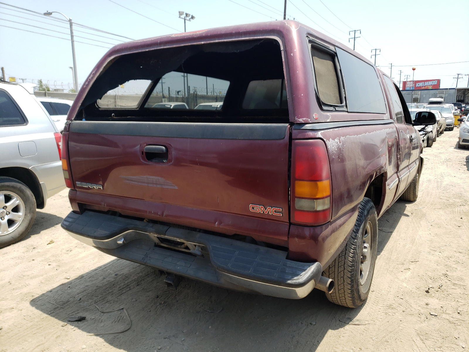 Photo 4 from auction – 2000 GMC SIERRA 15 with VIN 2GTEC19V1Y1218983