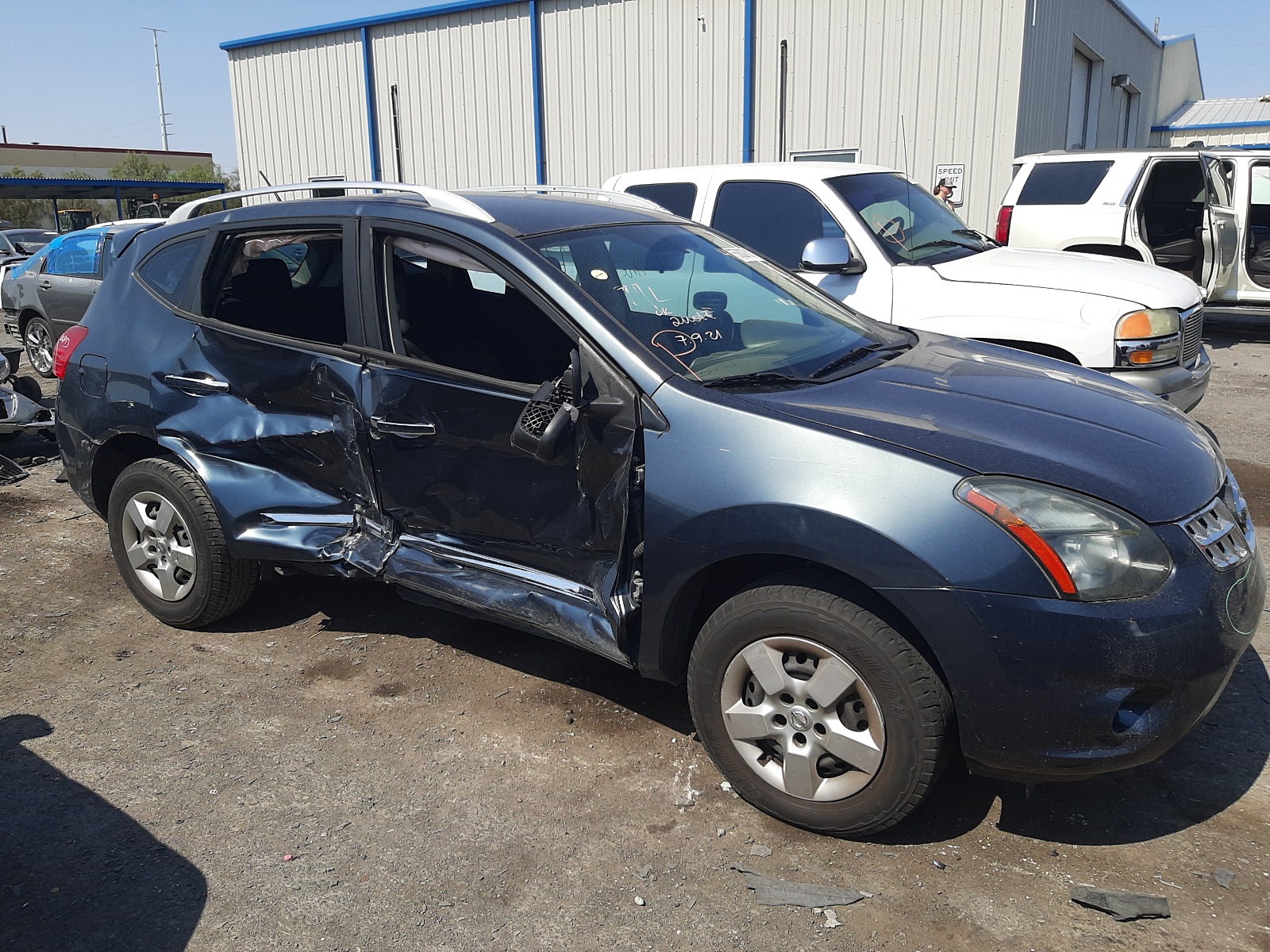 Photo 1 from auction – 2014 NISSAN ROGUE SELE with VIN JN8AS5MT0EW615172