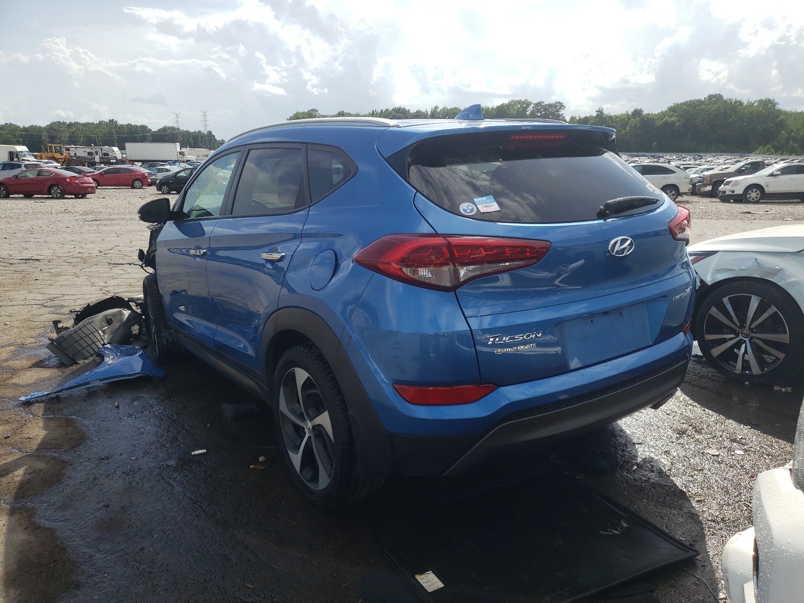 Photo 3 from auction – 2016 HYUNDAI TUCSON LIM with VIN KM8J33A2XGU023300