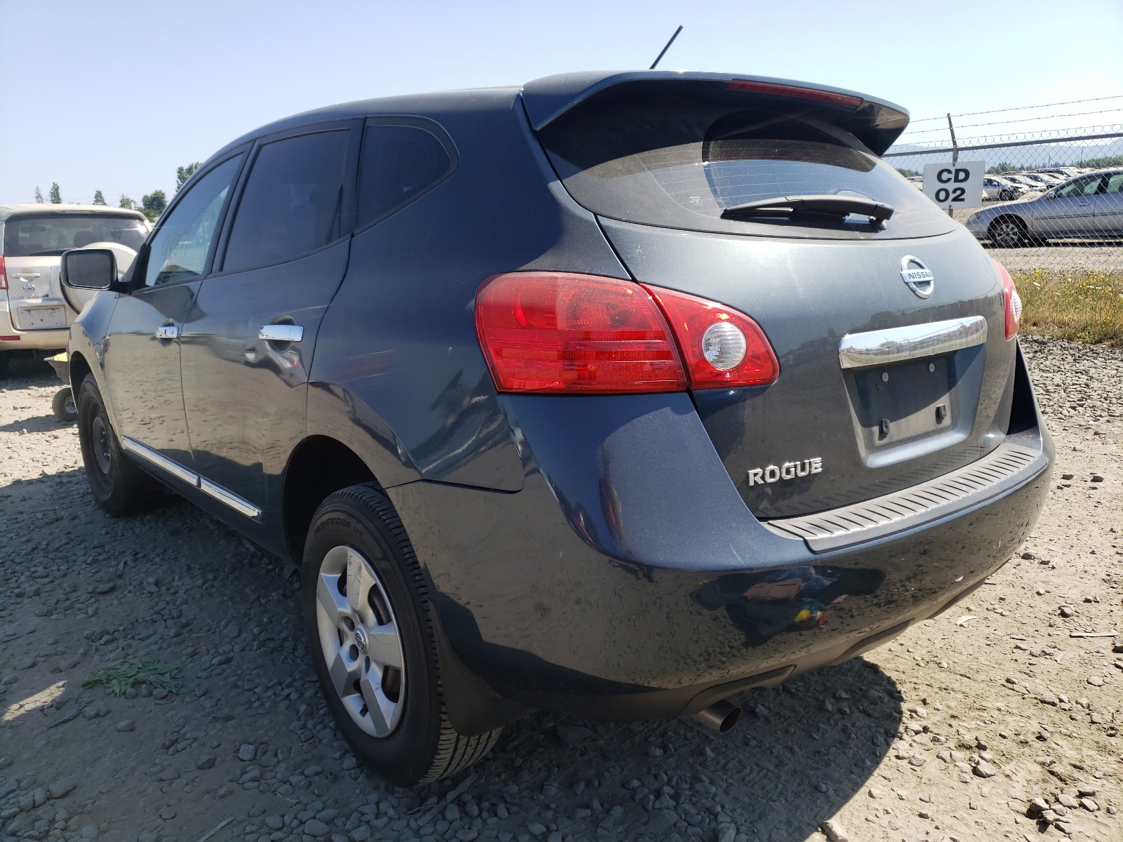 Photo 3 from auction – 2013 NISSAN ROGUE S with VIN JN8AS5MT2DW503830