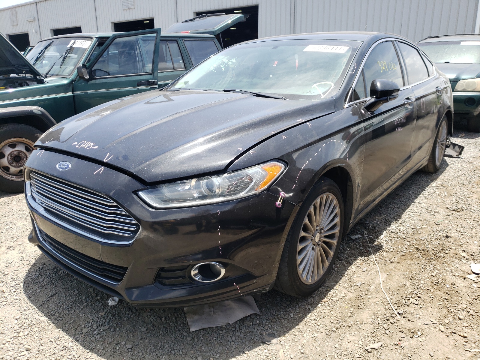 Photo 2 from auction – 2014 FORD FUSION TIT with VIN 3FA6P0K95ER235556