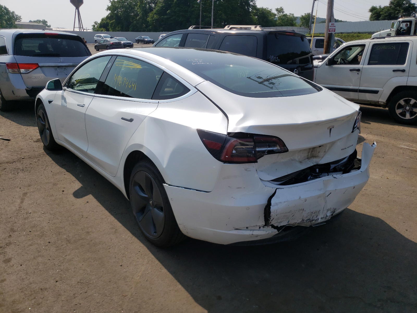 Photo 3 from auction – 2019 TESLA MODEL 3 with VIN 5YJ3E1EB9KF433495