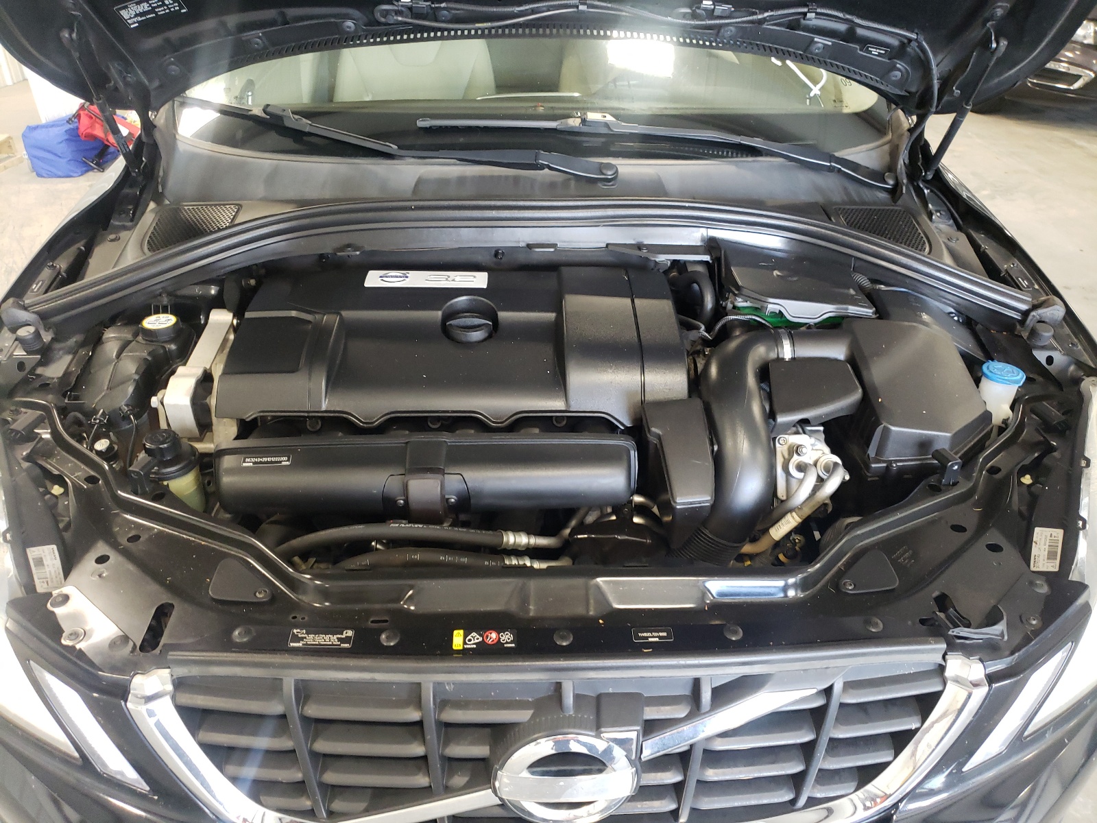 Photo 7 from auction – 2013 VOLVO XC60 3.2 with VIN YV4952DL7D2418992