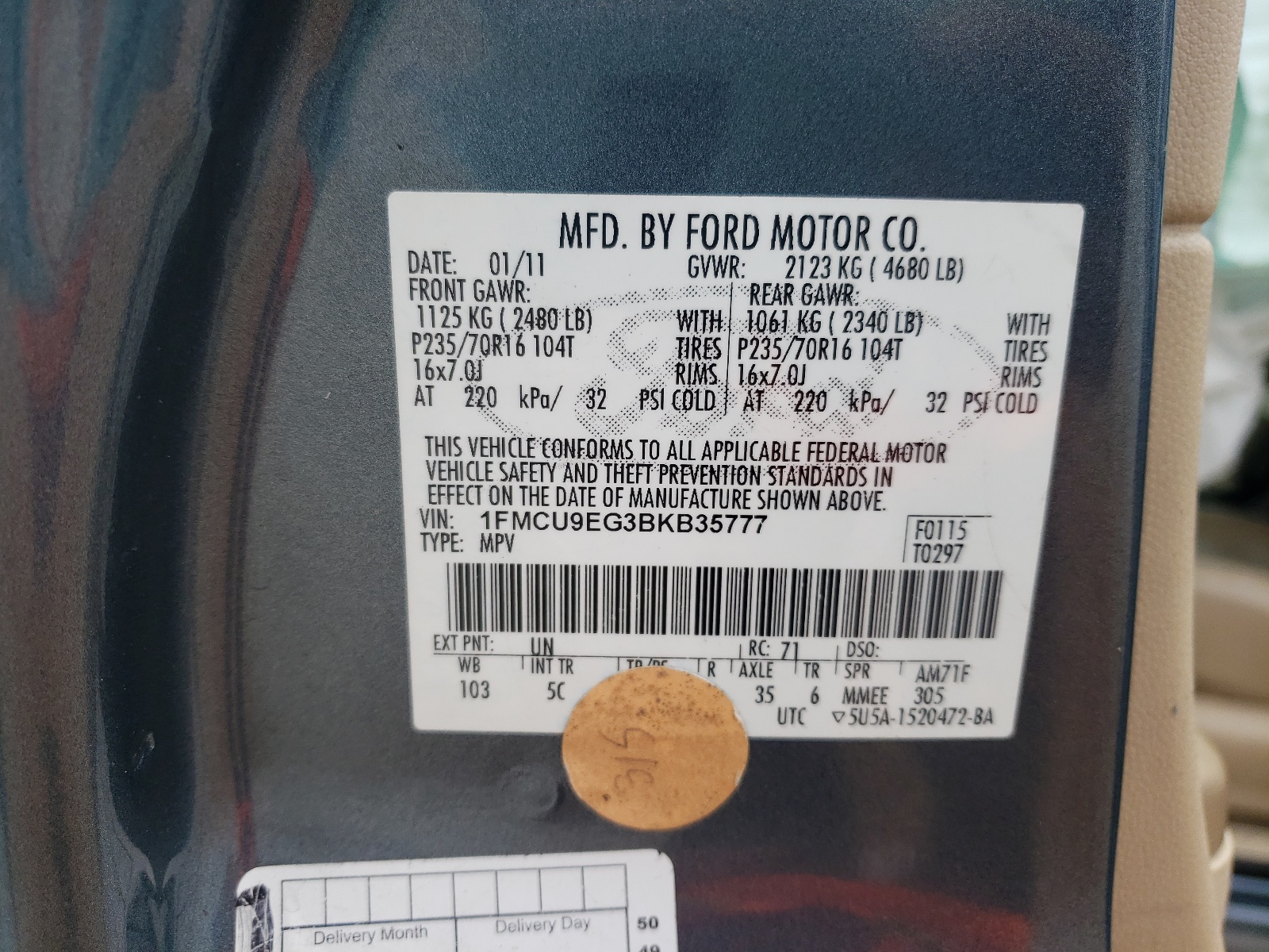 Photo 10 from auction – 2011 FORD ESCAPE LIM with VIN 1FMCU9EG3BKB35777