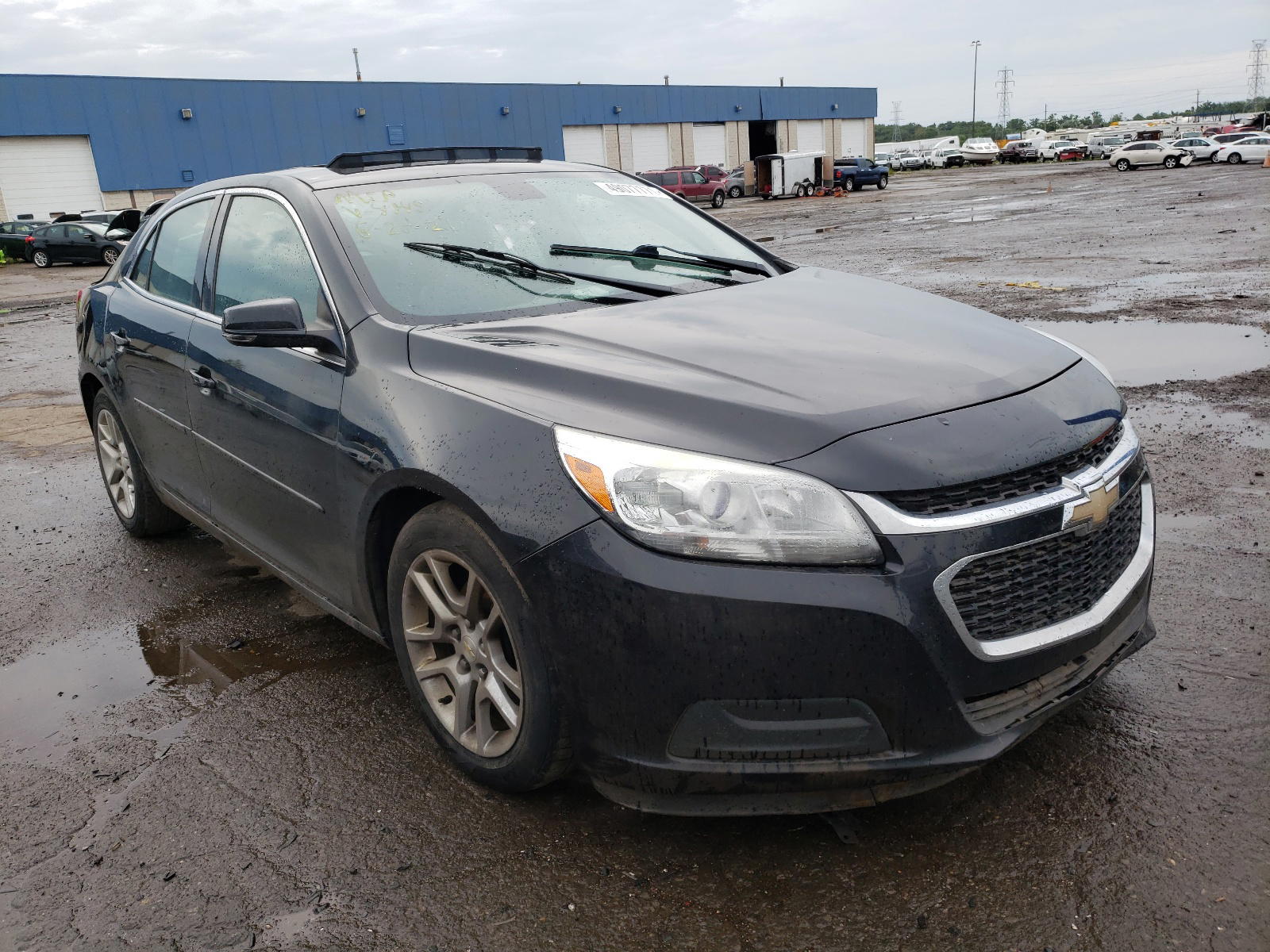CHEVROLET MALIBU 1LT 2015 with VIN 1G11C5SLXFF214945 - Photo from auction