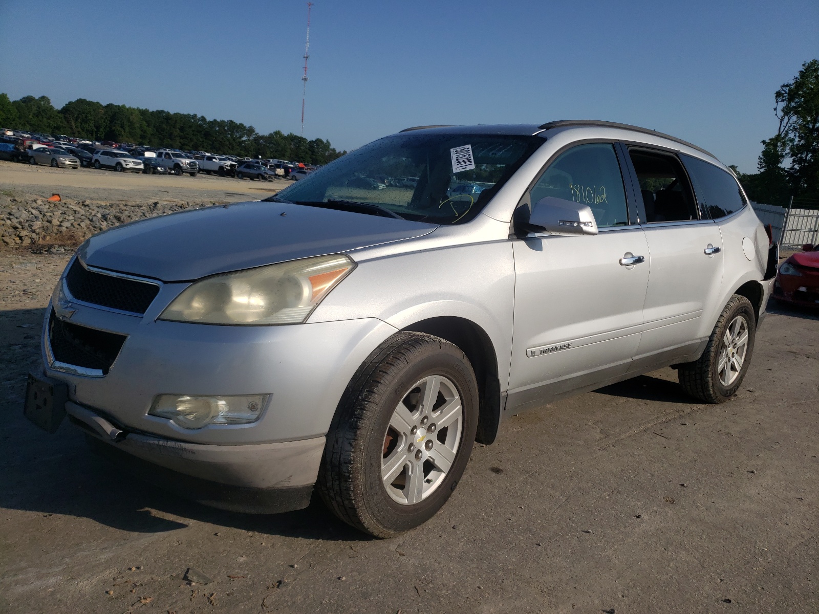 Photo 2 from auction – 2009 CHEVROLET TRAVERSE L with VIN 1GNER23D09S181096