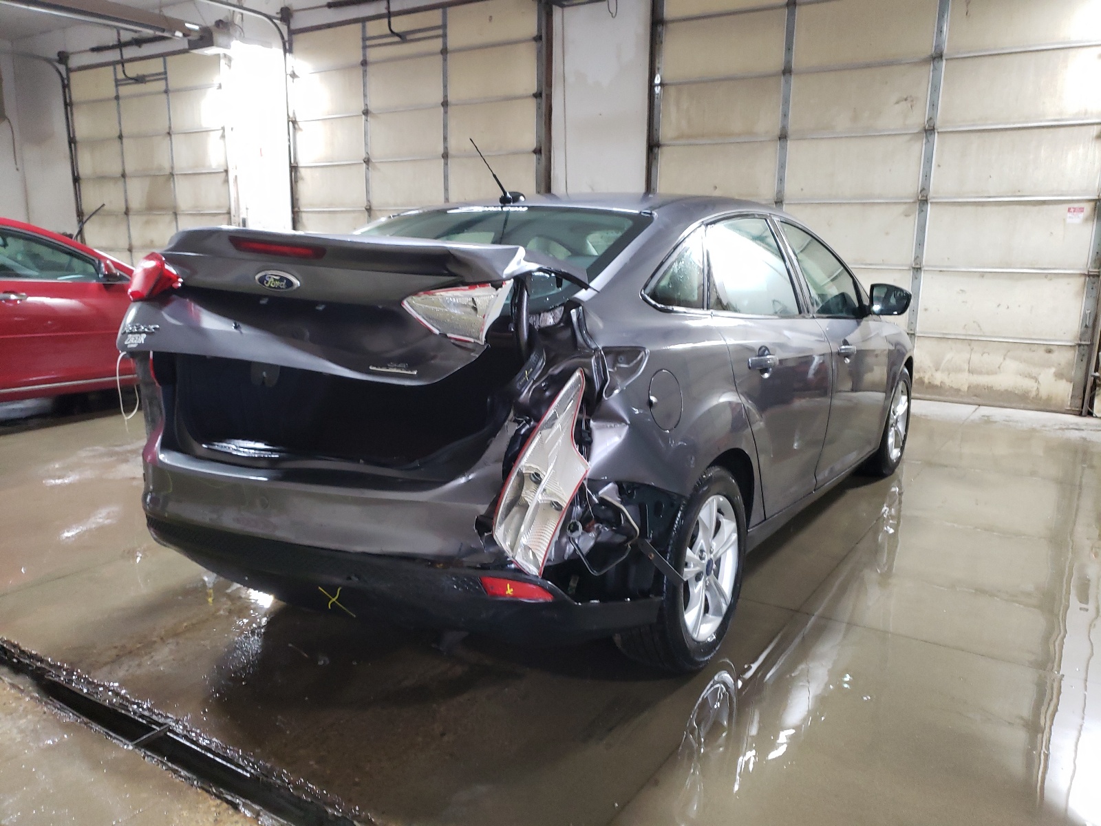 Фото 4 с аукциона – 2014 FORD FOCUS SE с VIN 1FADP3F27EL107209