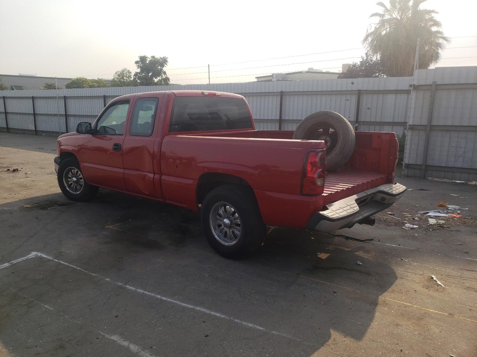 Photo 3 from auction – 2003 CHEVROLET SILVERADO with VIN 2GCEC19X531406917