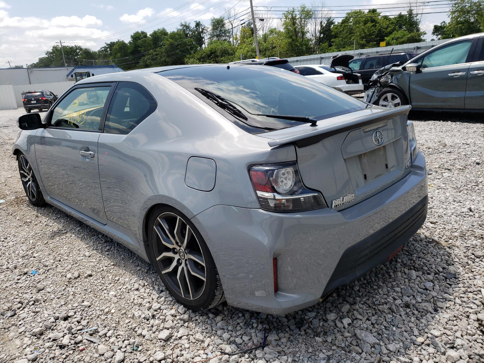 Photo 3 from auction – 2014 TOYOTA SCION TC with VIN JTKJF5C79E3084973