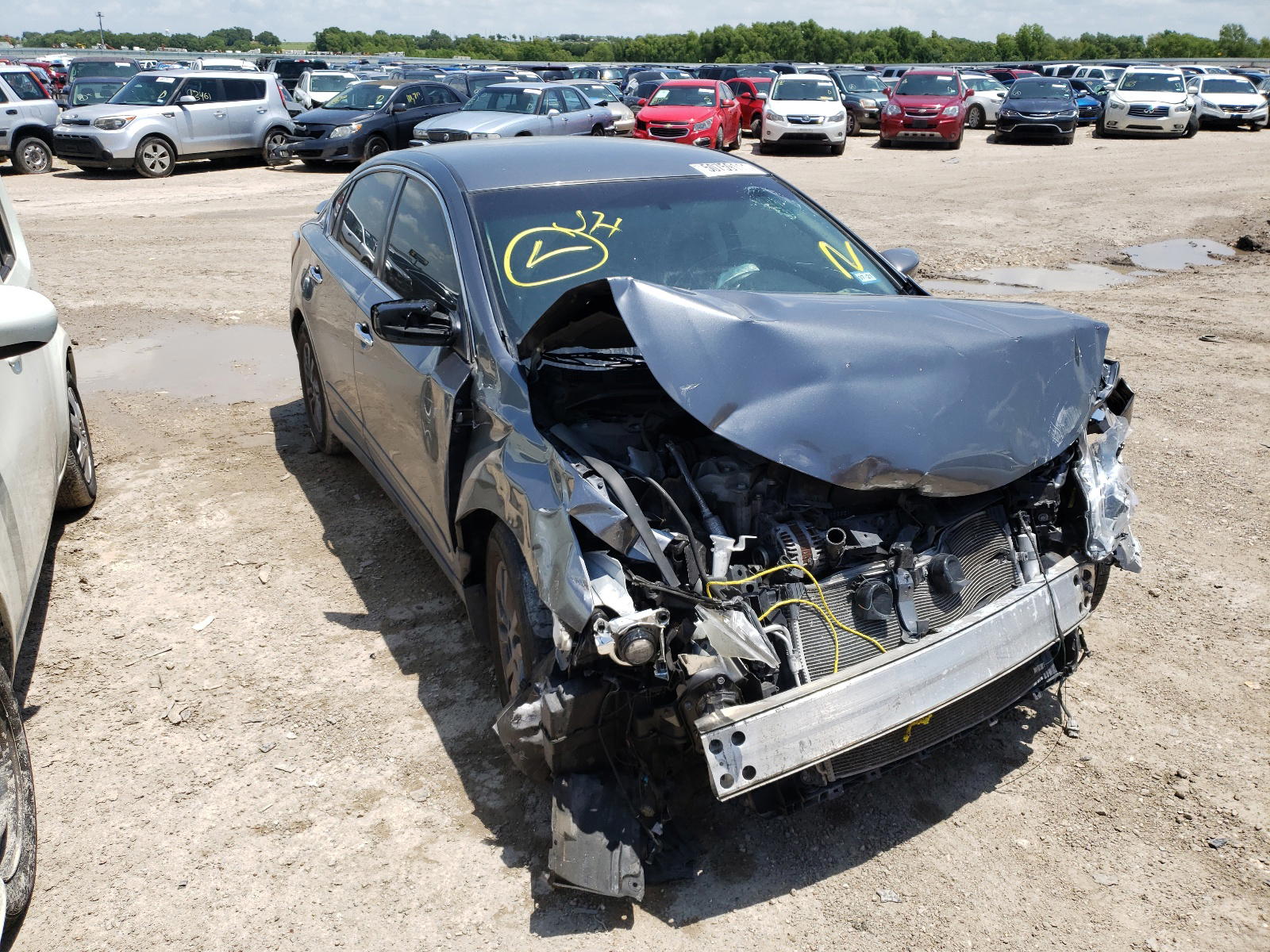 NISSAN ALTIMA 2.5 2015 with VIN 1N4AL3AP1FC470687 - Photo from auction
