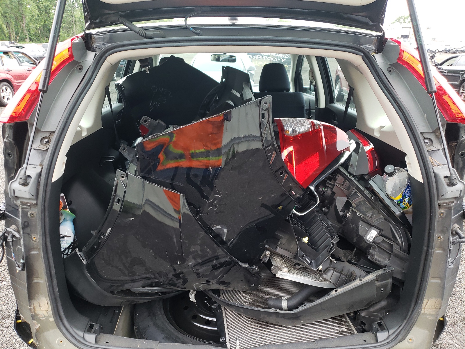 Photo 9 from auction – 2016 HONDA CR-V LX with VIN 5J6RM4H36GL009810