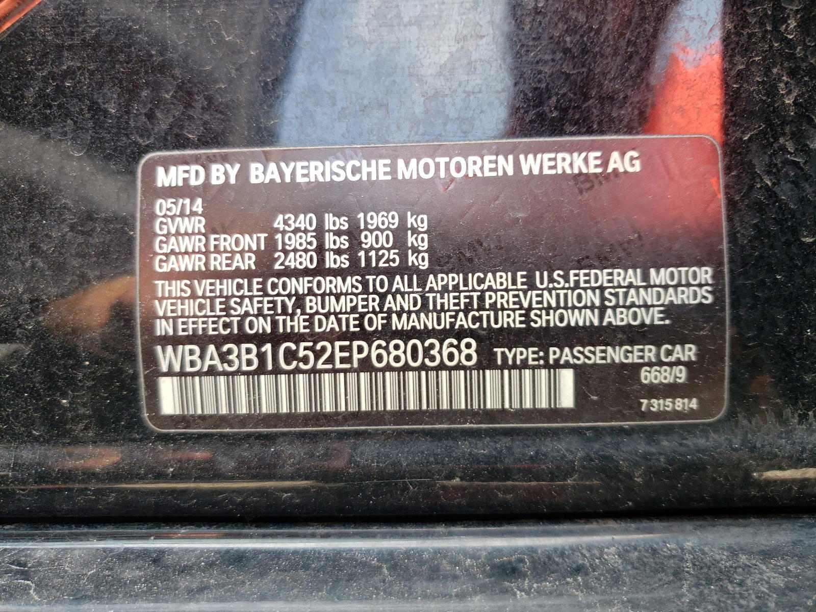 Photo 10 from auction – 2014 BMW 320 I with VIN WBA3B1C52EP680368