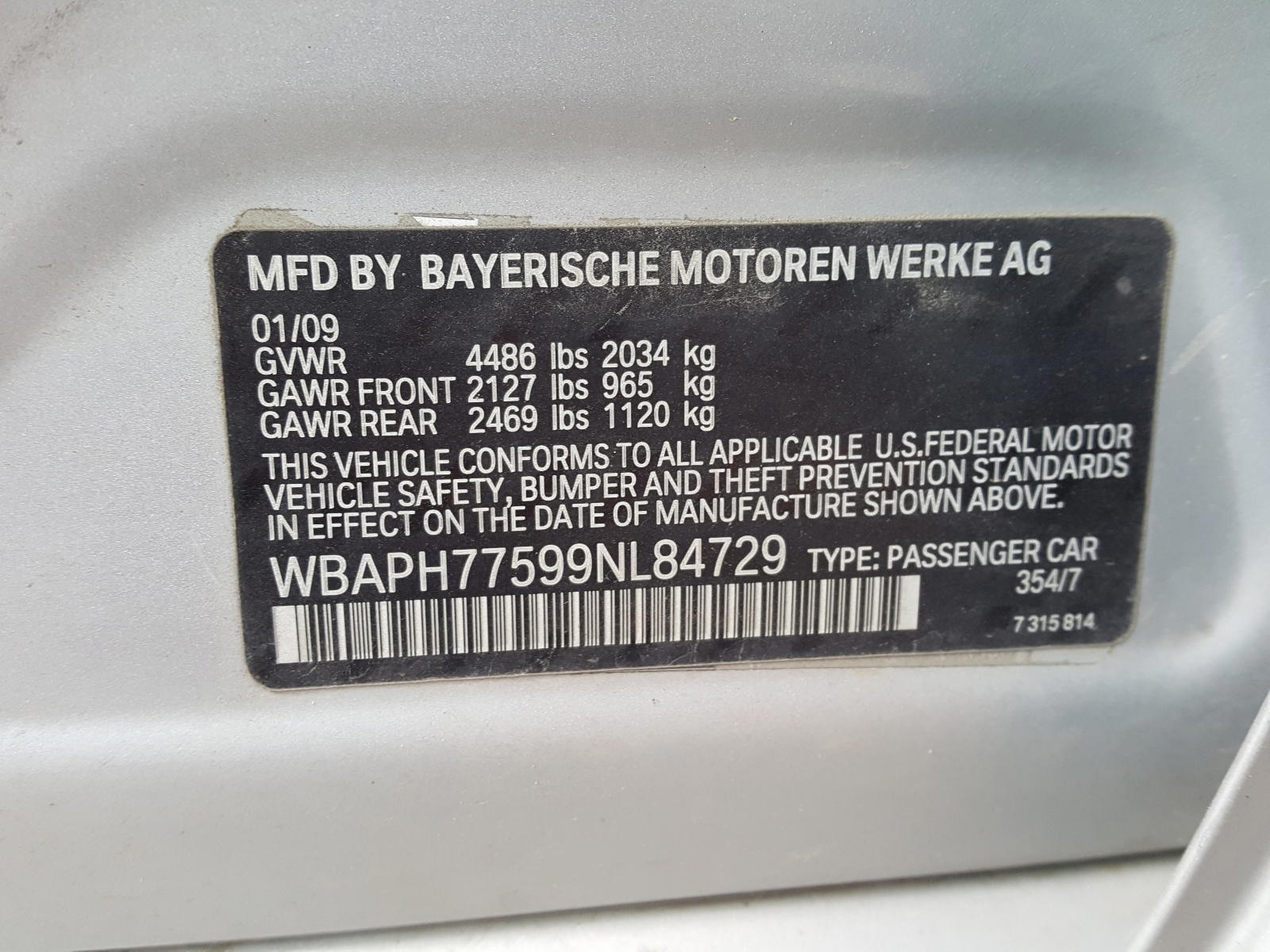 Photo 10 from auction – 2009 BMW 328 I with VIN WBAPH77599NL84729
