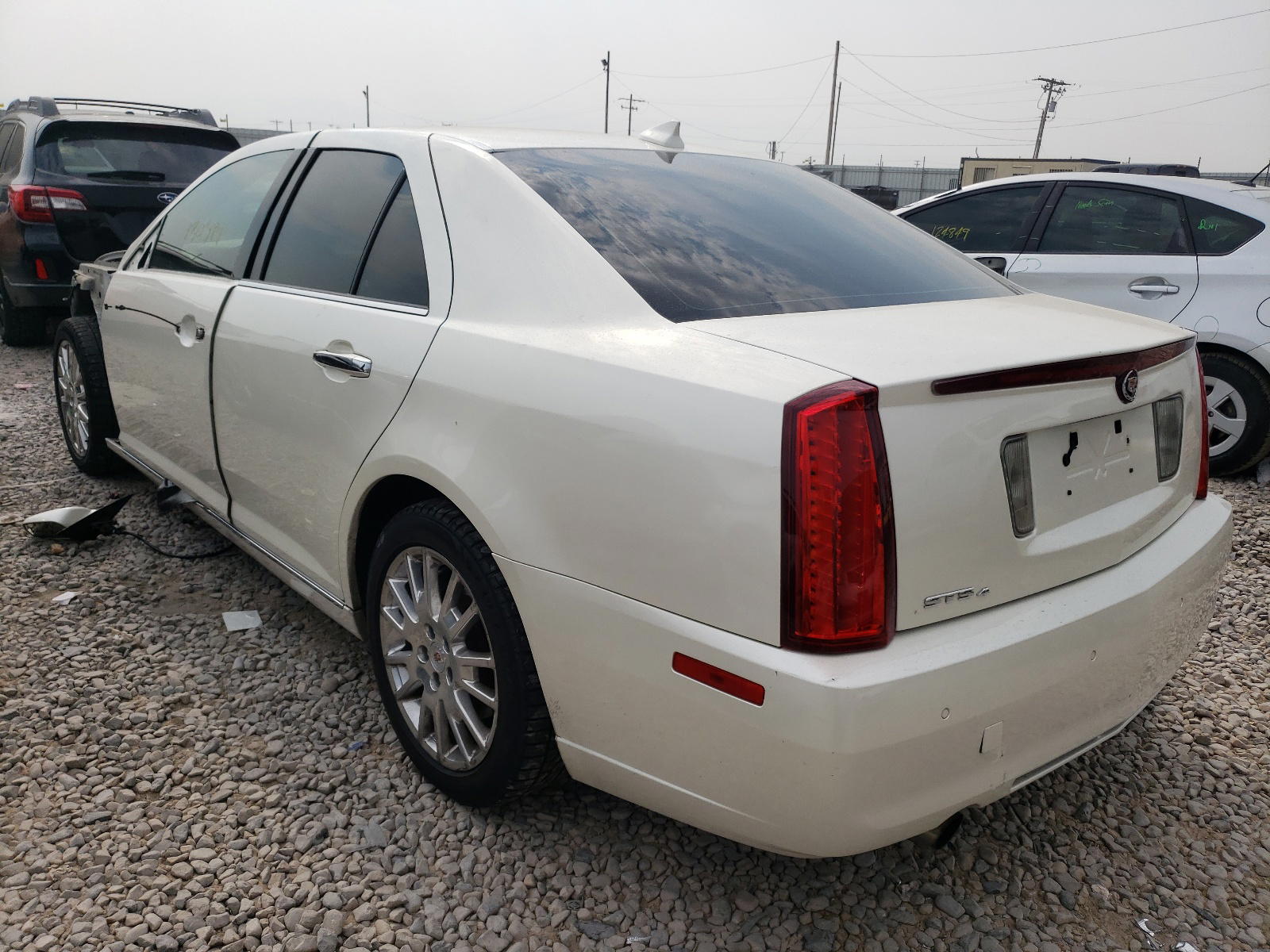 Photo 3 from auction – 2010 CADILLAC STS with VIN 1G6DU6EV1A0105356