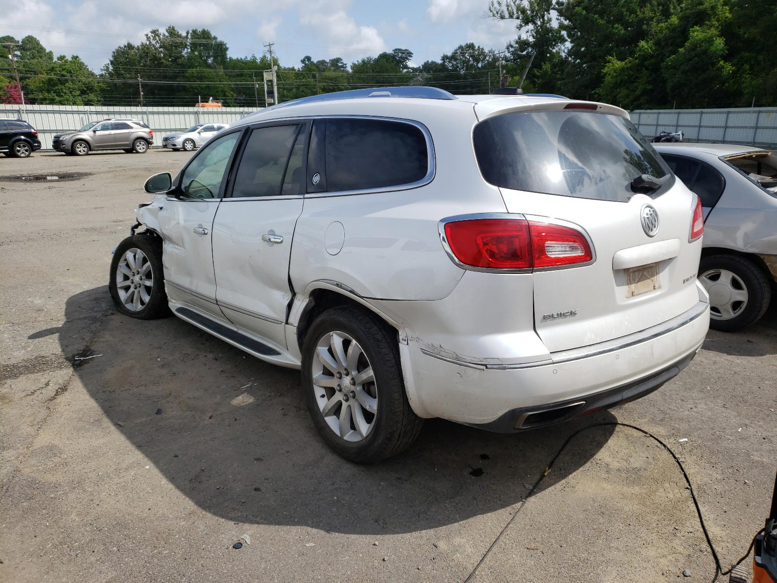 Photo 3 from auction – 2017 BUICK ENCLAVE with VIN 5GAKRCKD6HJ103625