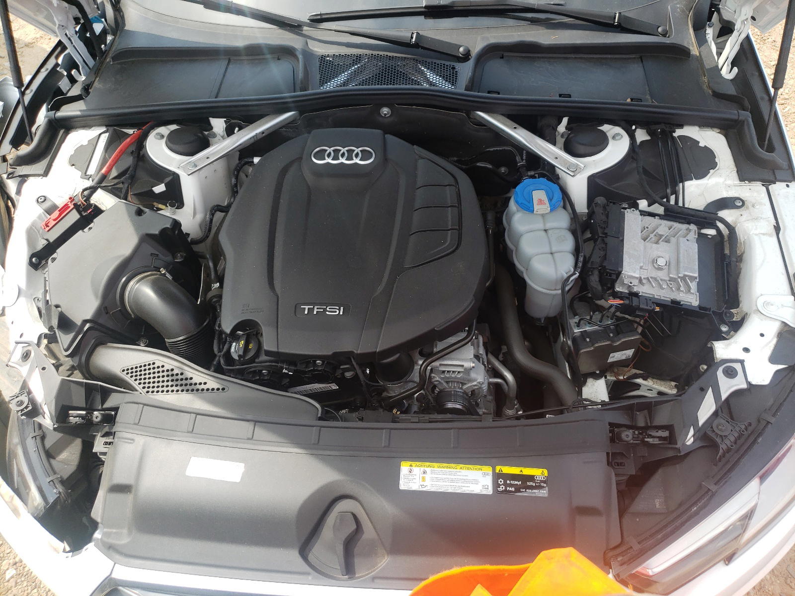 Photo 7 from auction – 2018 AUDI A4 PREMIUM with VIN WAUDNAF44JA123957