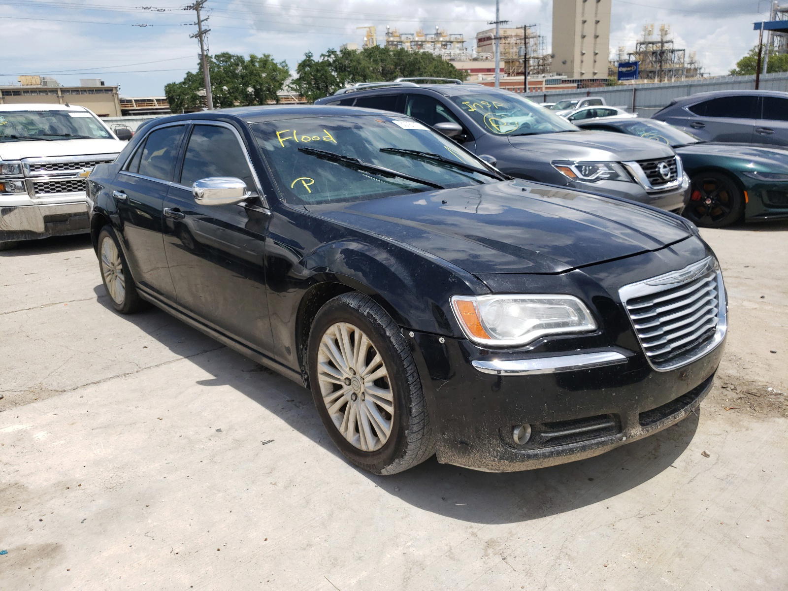 CHRYSLER 300 2014 with VIN 2C3CCARG7EH120430 - Photo from auction