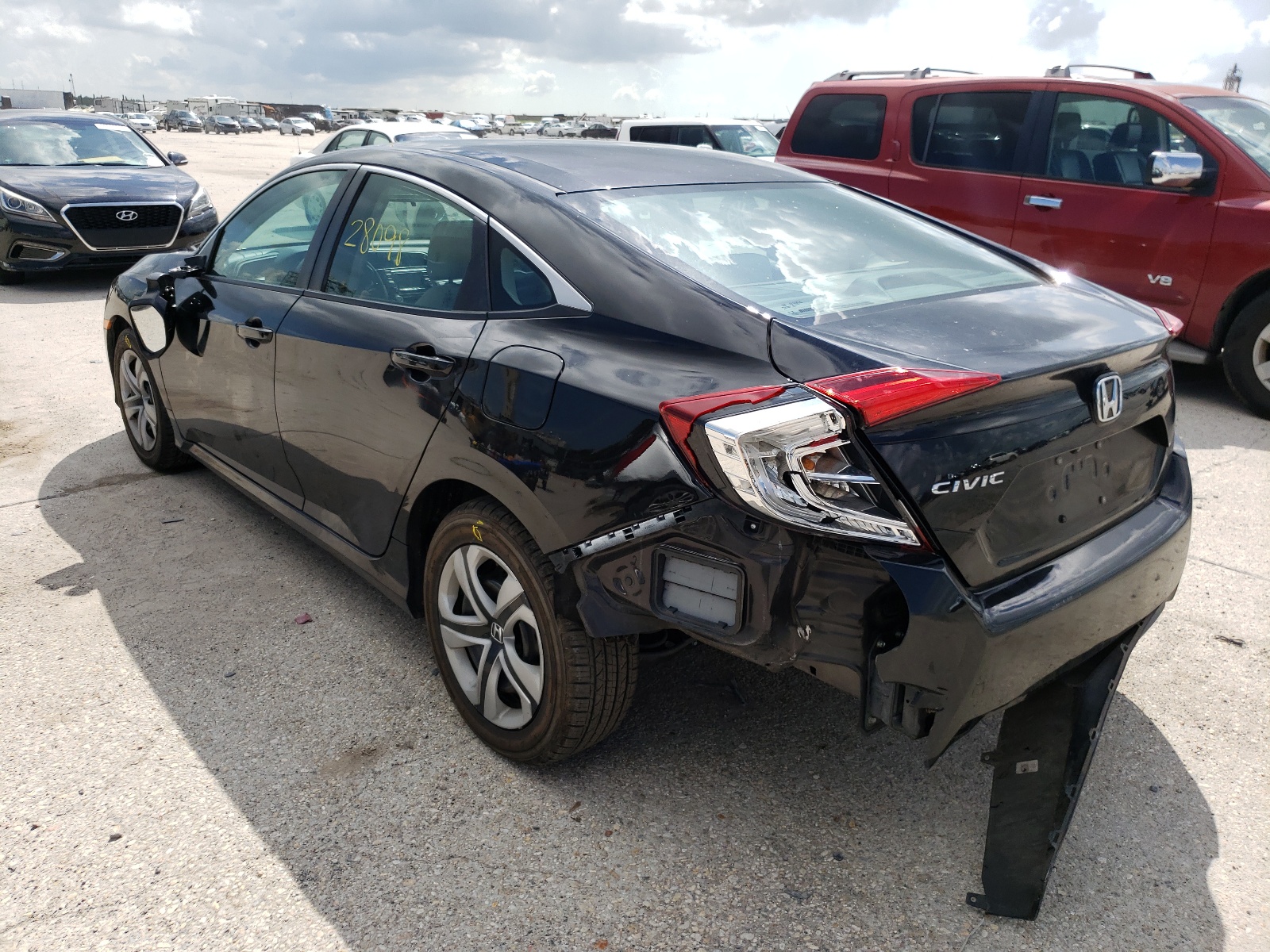 Photo 3 from auction – 2016 HONDA CIVIC LX with VIN 19XFC2F53GE082341