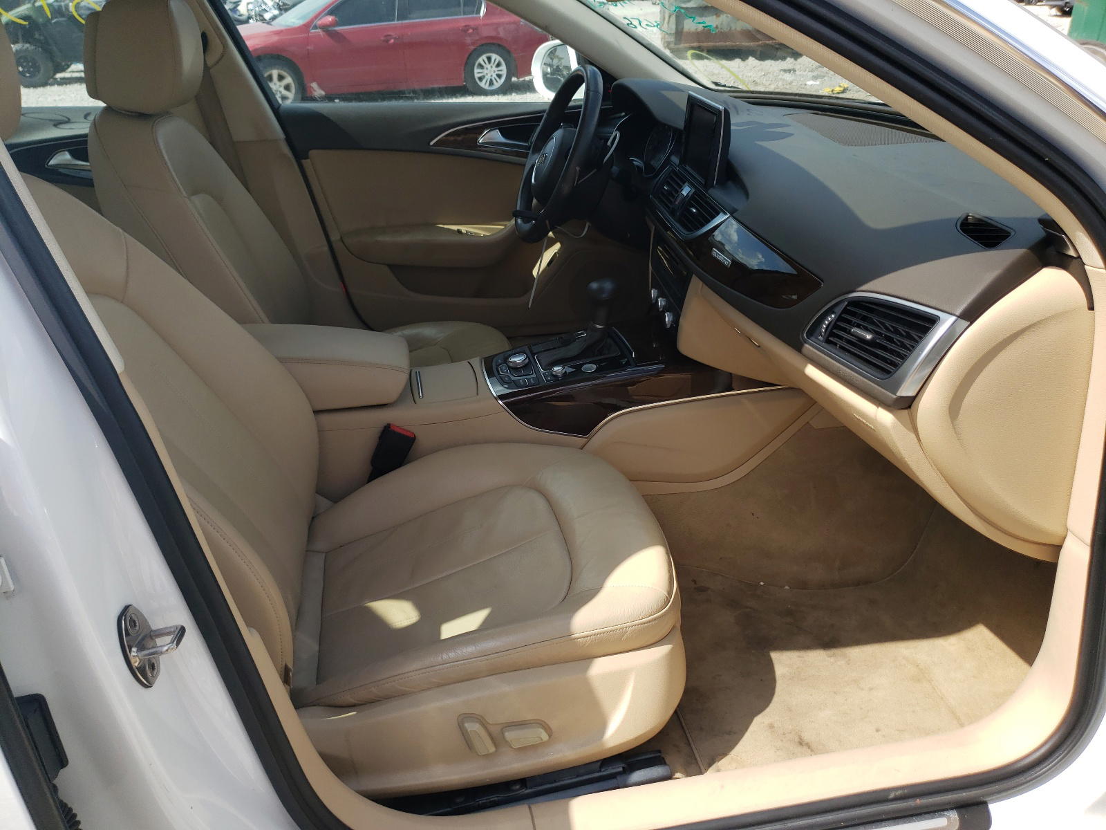 Photo 5 from auction – 2012 AUDI A6 PREMIUM with VIN WAUGGAFC9CN153658