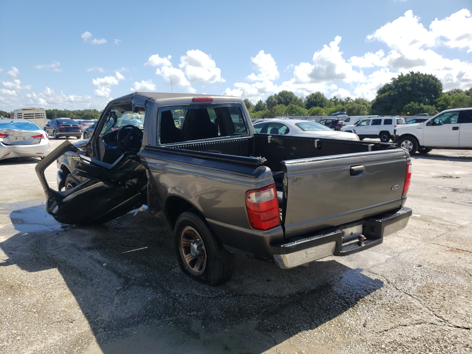Photo 3 from auction – 2004 FORD RANGER with VIN 1FTYR14U24PA94598