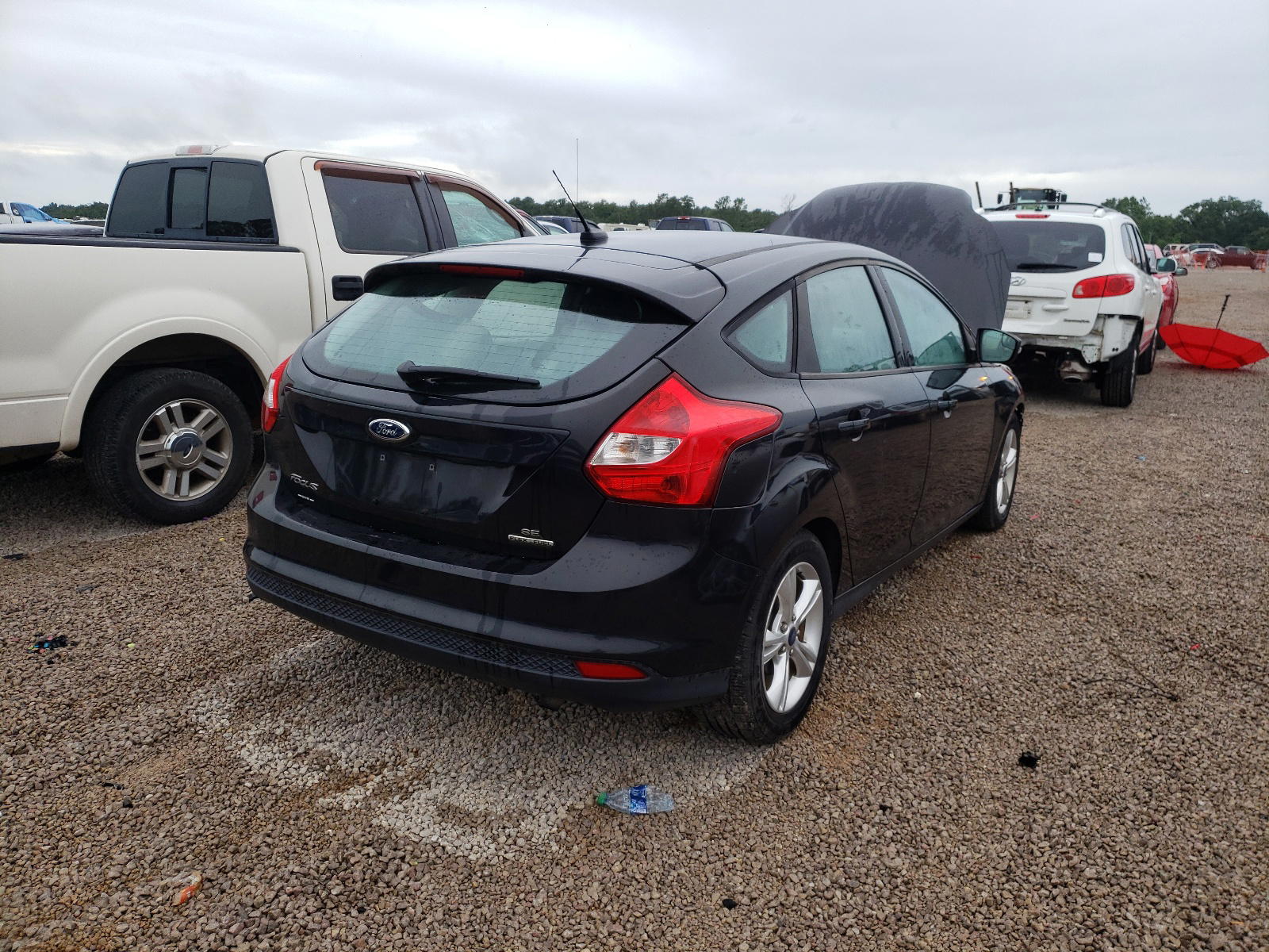 Photo 4 from auction – 2014 FORD FOCUS SE with VIN 1FADP3K27EL244009