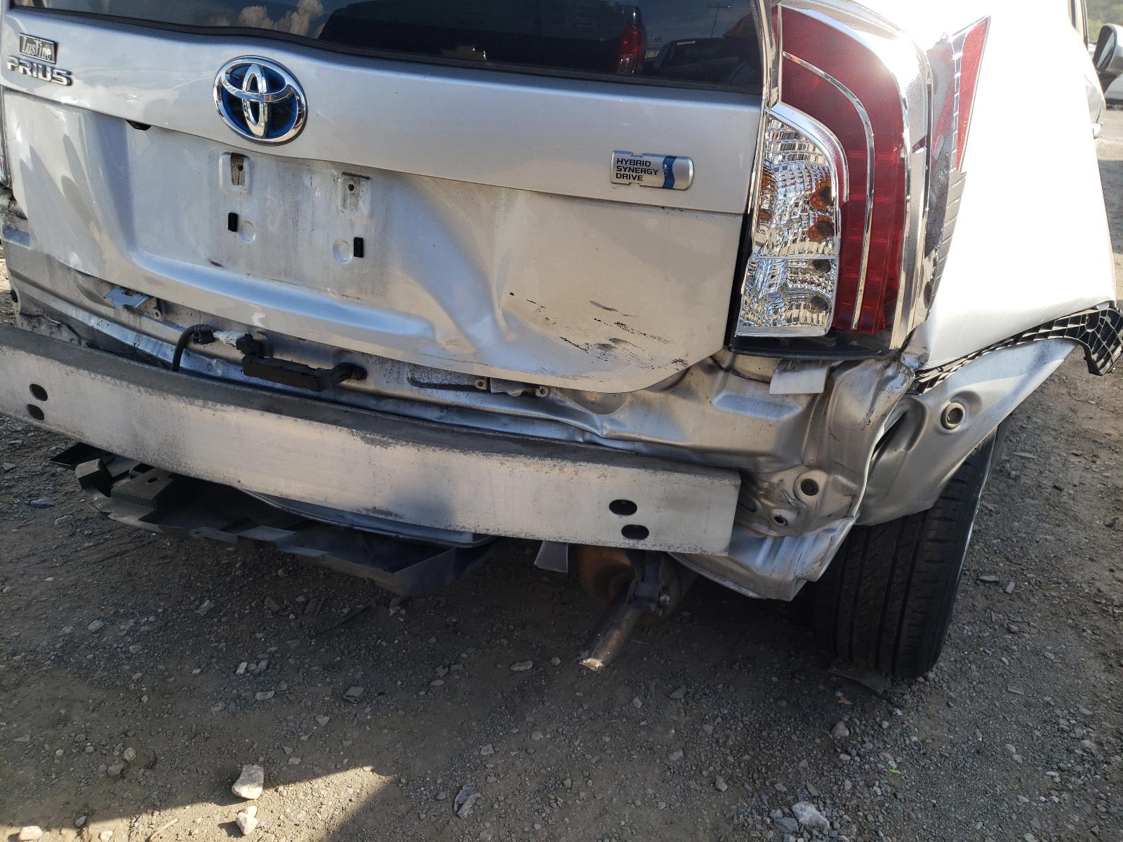 Photo 9 from auction – 2013 TOYOTA PRIUS with VIN JTDKN3DU7D5596841