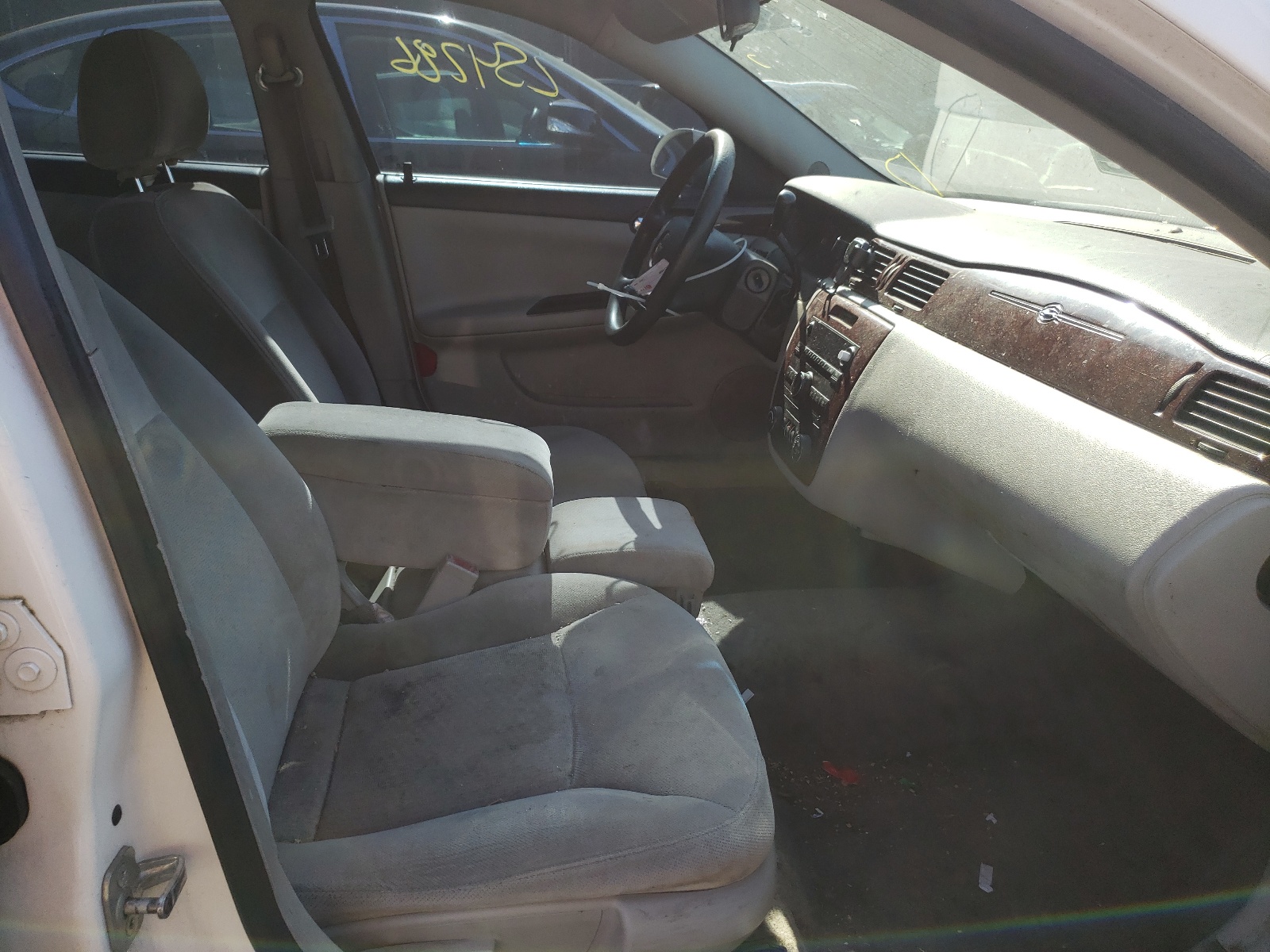 Photo 5 from auction – 2006 CHEVROLET IMPALA LT with VIN 2G1WT58K869399297