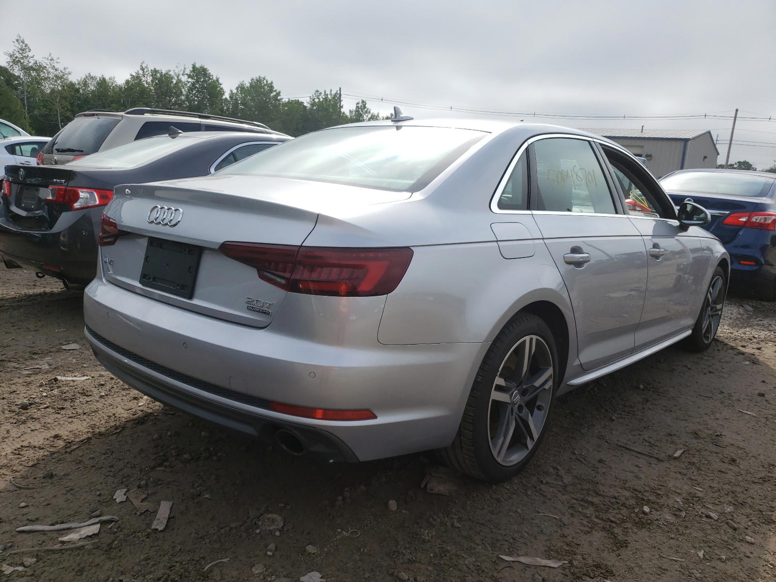 Photo 4 from auction – 2018 AUDI A4 PREMIUM with VIN WAUENAF45JA165509