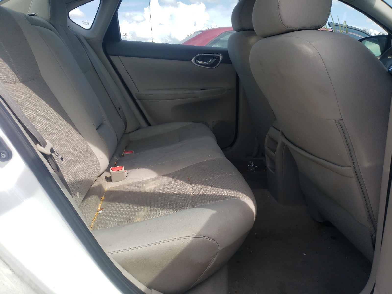 Photo 6 from auction – 2014 NISSAN SENTRA S with VIN 3N1AB7AP0EY287908