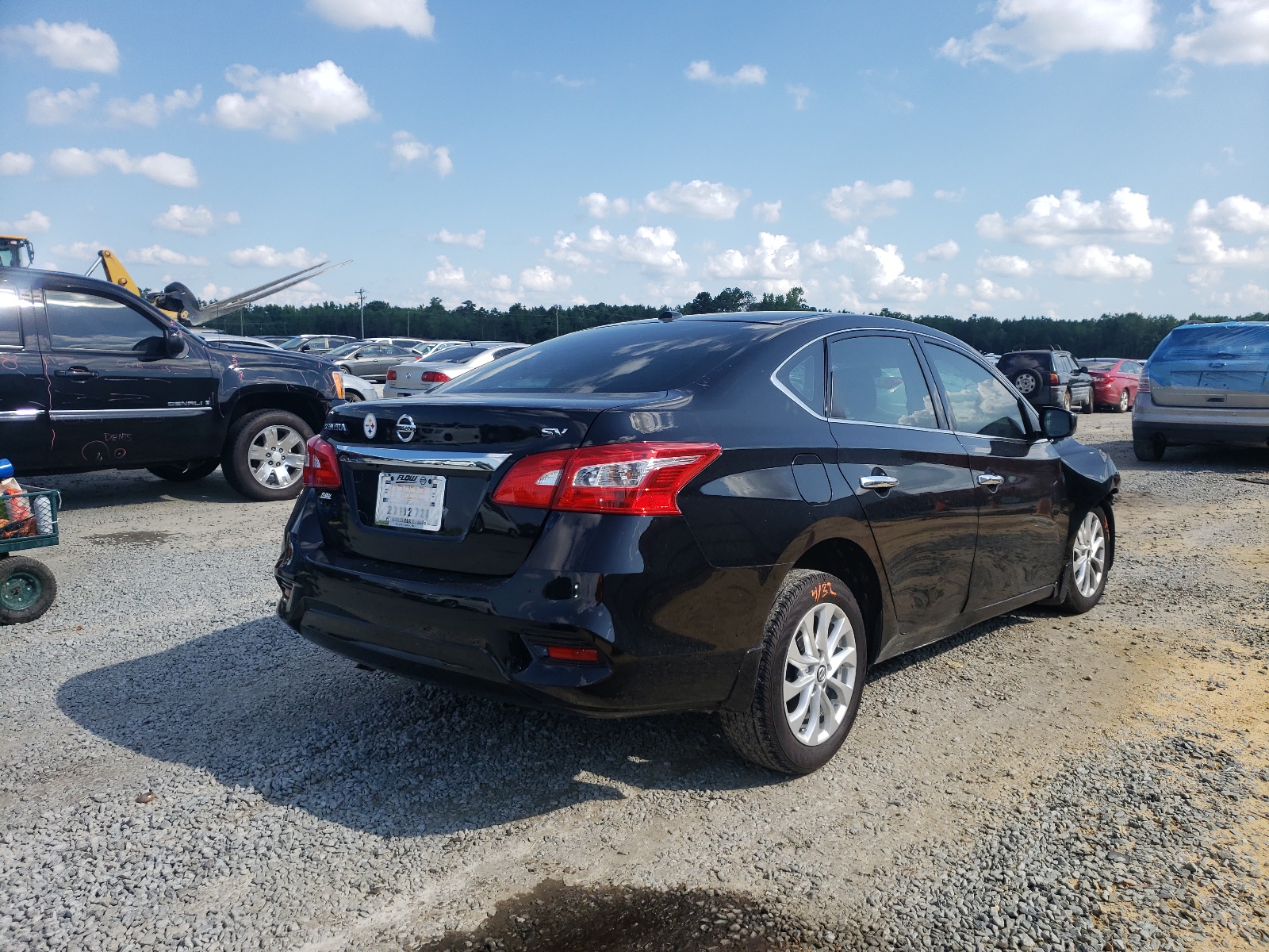 Photo 4 from auction – 2017 NISSAN SENTRA S with VIN 3N1AB7AP8HY367915