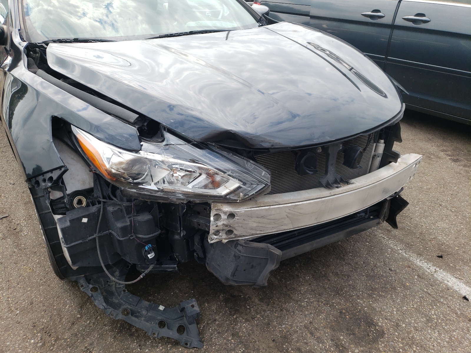 Photo 9 from auction – 2016 NISSAN ALTIMA 2.5 with VIN 1N4AL3AP8GN372892