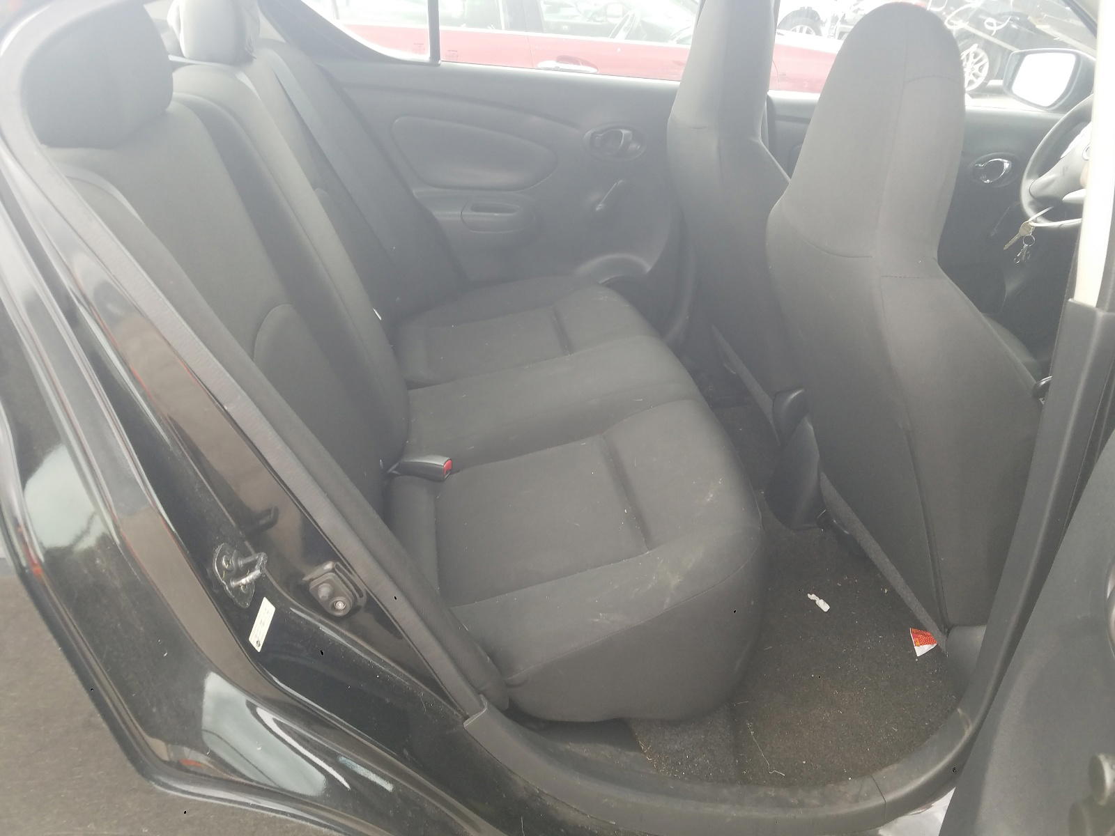 Photo 6 from auction – 2016 NISSAN VERSA S with VIN 3N1CN7AP3GL883143
