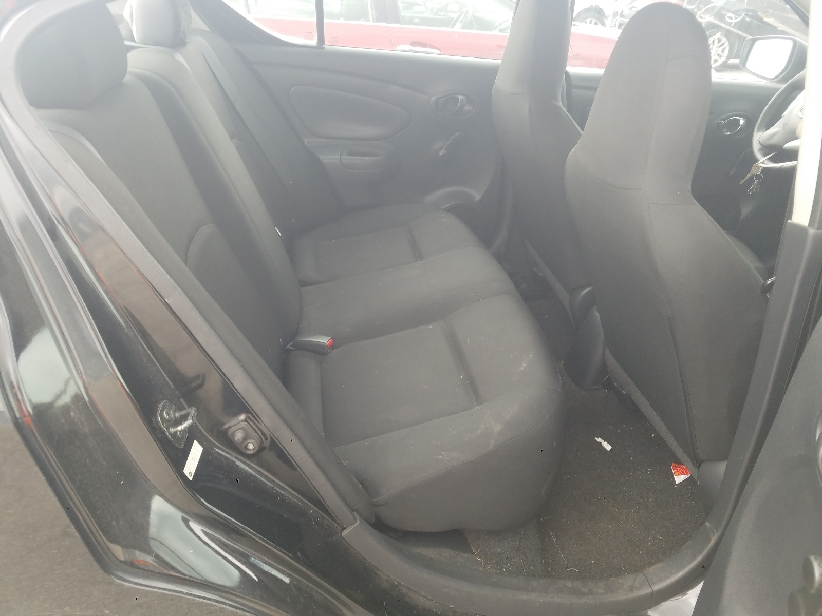 Zdjęcie 6 z aukcji – 2016 NISSAN VERSA S z VIN 3N1CN7AP3GL883143