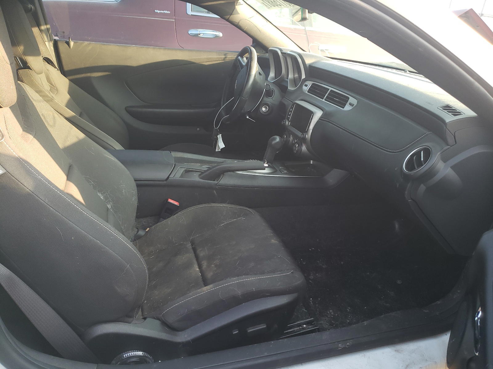 Photo 5 from auction – 2014 CHEVROLET CAMARO LT with VIN 2G1FB1E37E9183528