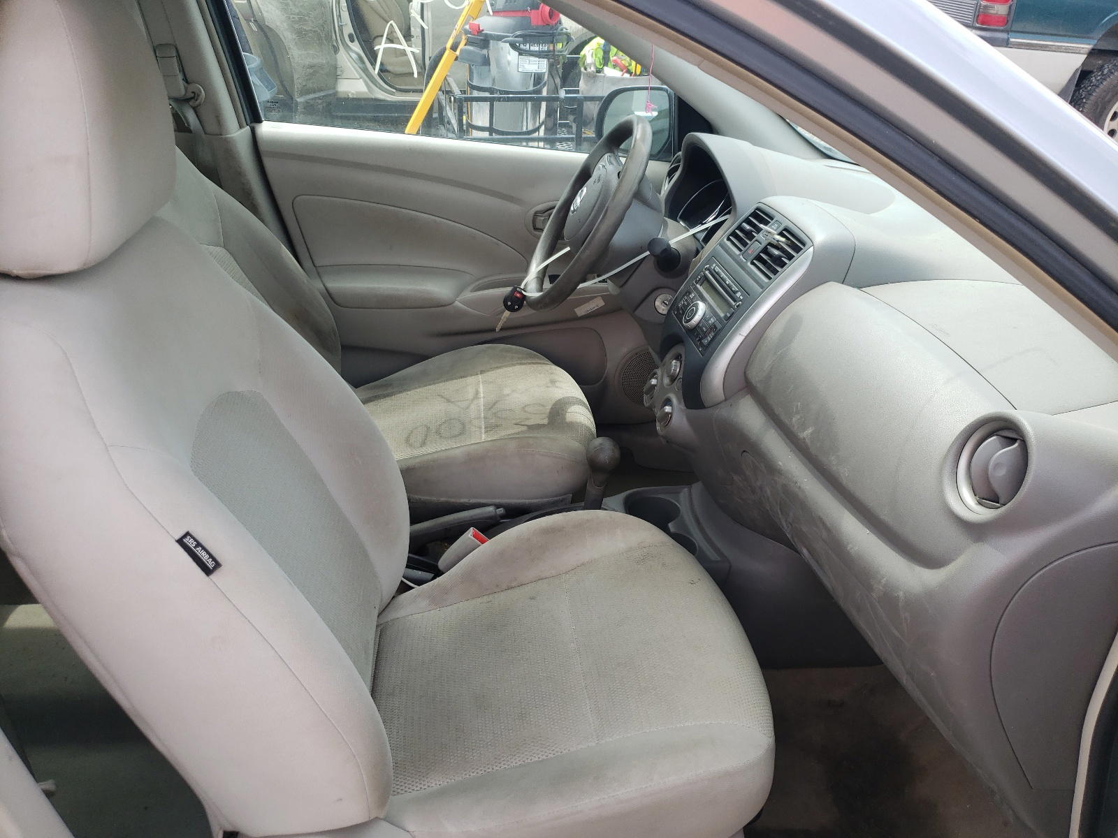 Photo 5 from auction – 2012 NISSAN VERSA S with VIN 3N1CN7AP8CL894567