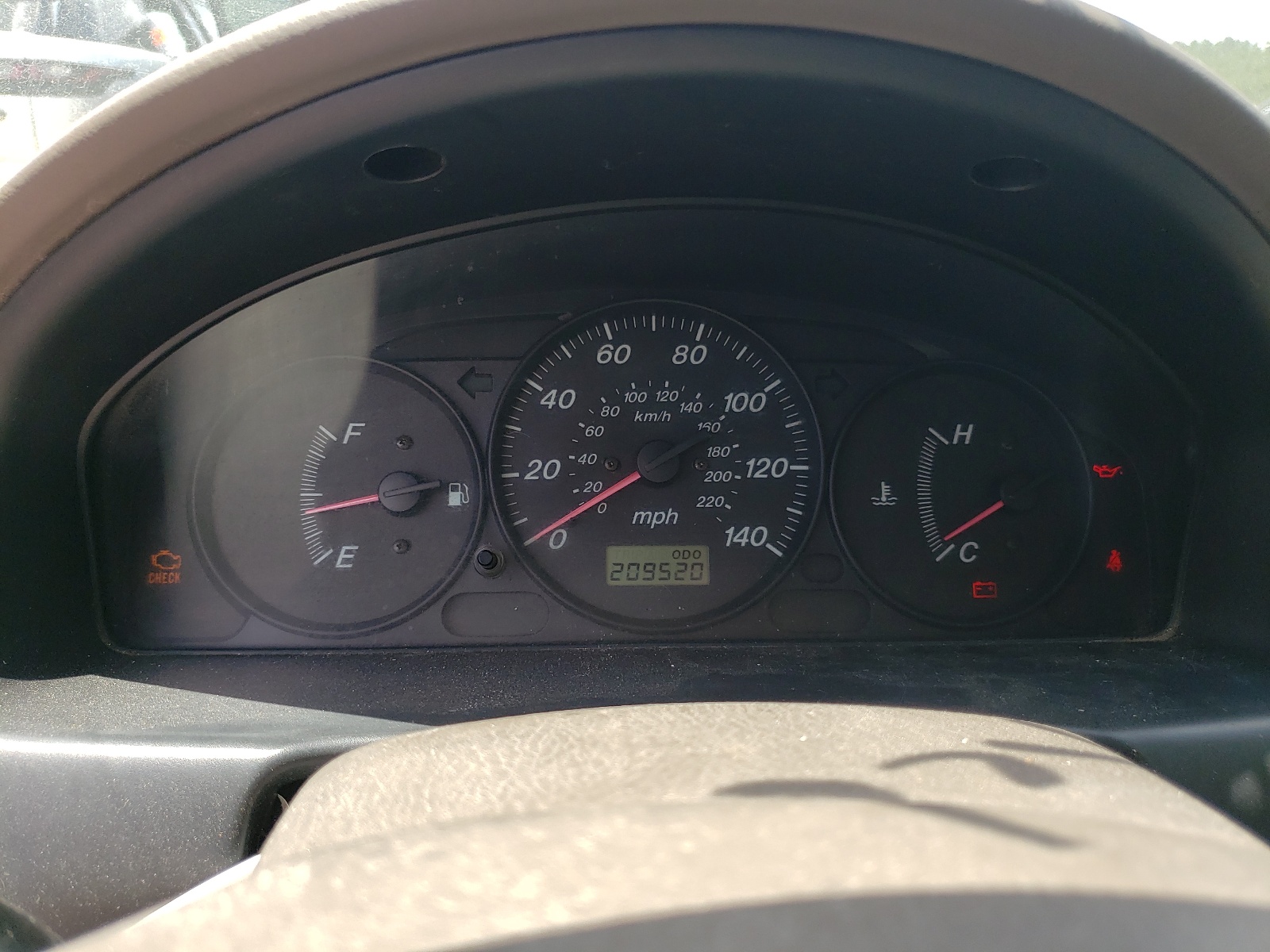 Zdjęcie 8 z aukcji – 2001 MAZDA PROTEGE DX z VIN JM1BJ222410410544