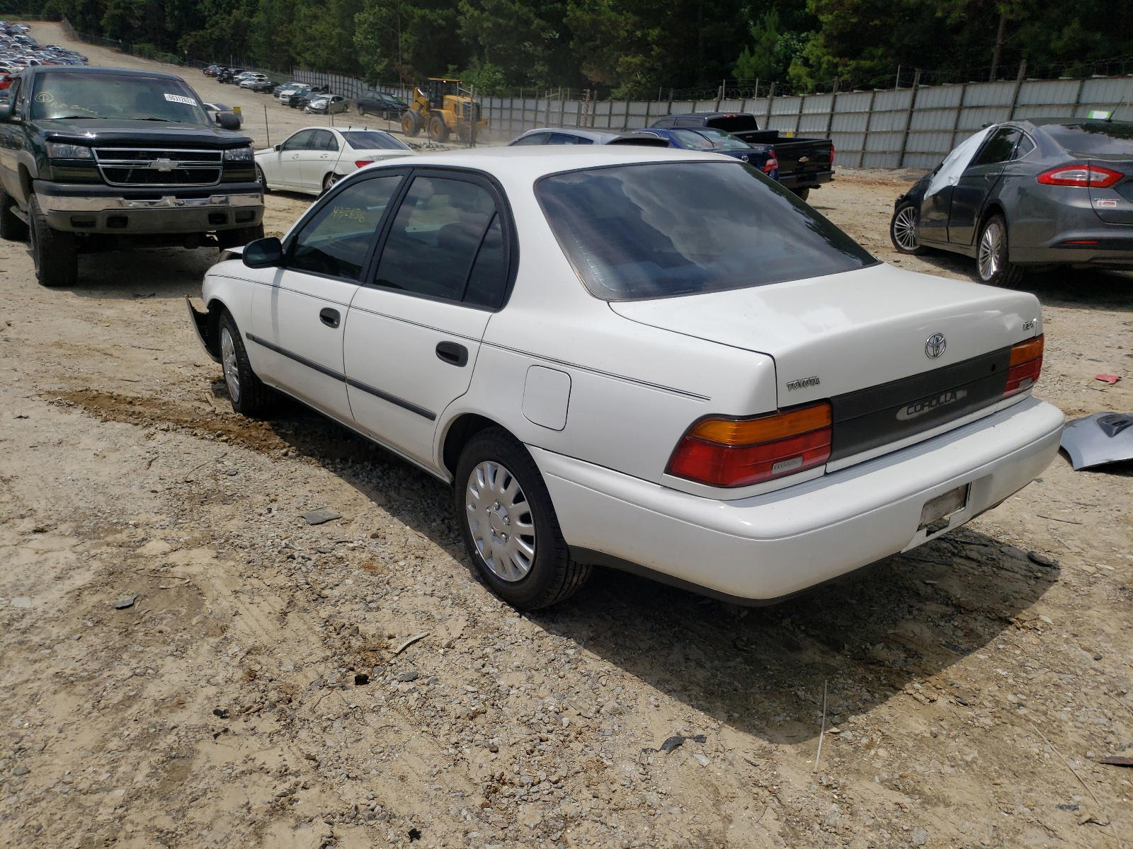 Photo 3 from auction – 1995 TOYOTA COROLLA LE with VIN 1NXAE09B4SZ320715