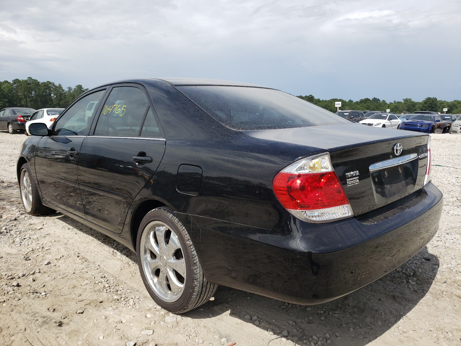 Photo 3 from auction – 2005 TOYOTA CAMRY LE with VIN 4T1BE32K85U600352