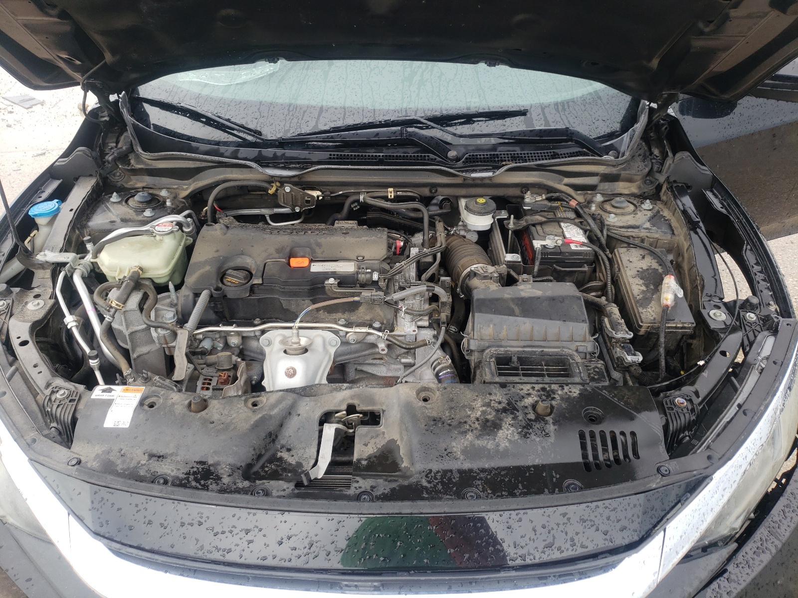 Photo 7 from auction – 2016 HONDA CIVIC LX with VIN 19XFC2F57GE055305