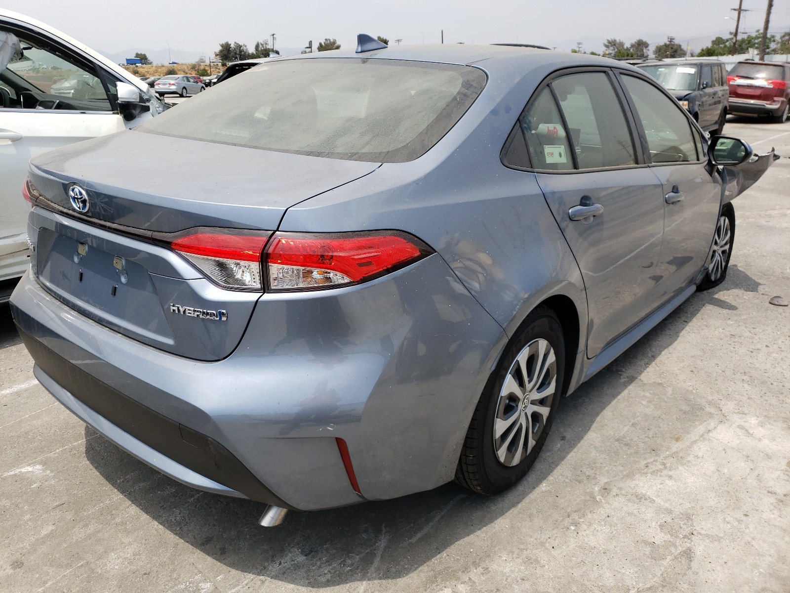 Photo 4 from auction – 2021 TOYOTA COROLLA LE with VIN JTDEAMDE5MJ027226