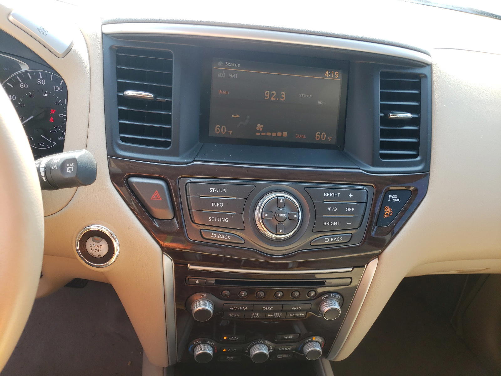 Photo 9 from auction – 2013 NISSAN PATHFINDER with VIN 5N1AR2MN2DC607836